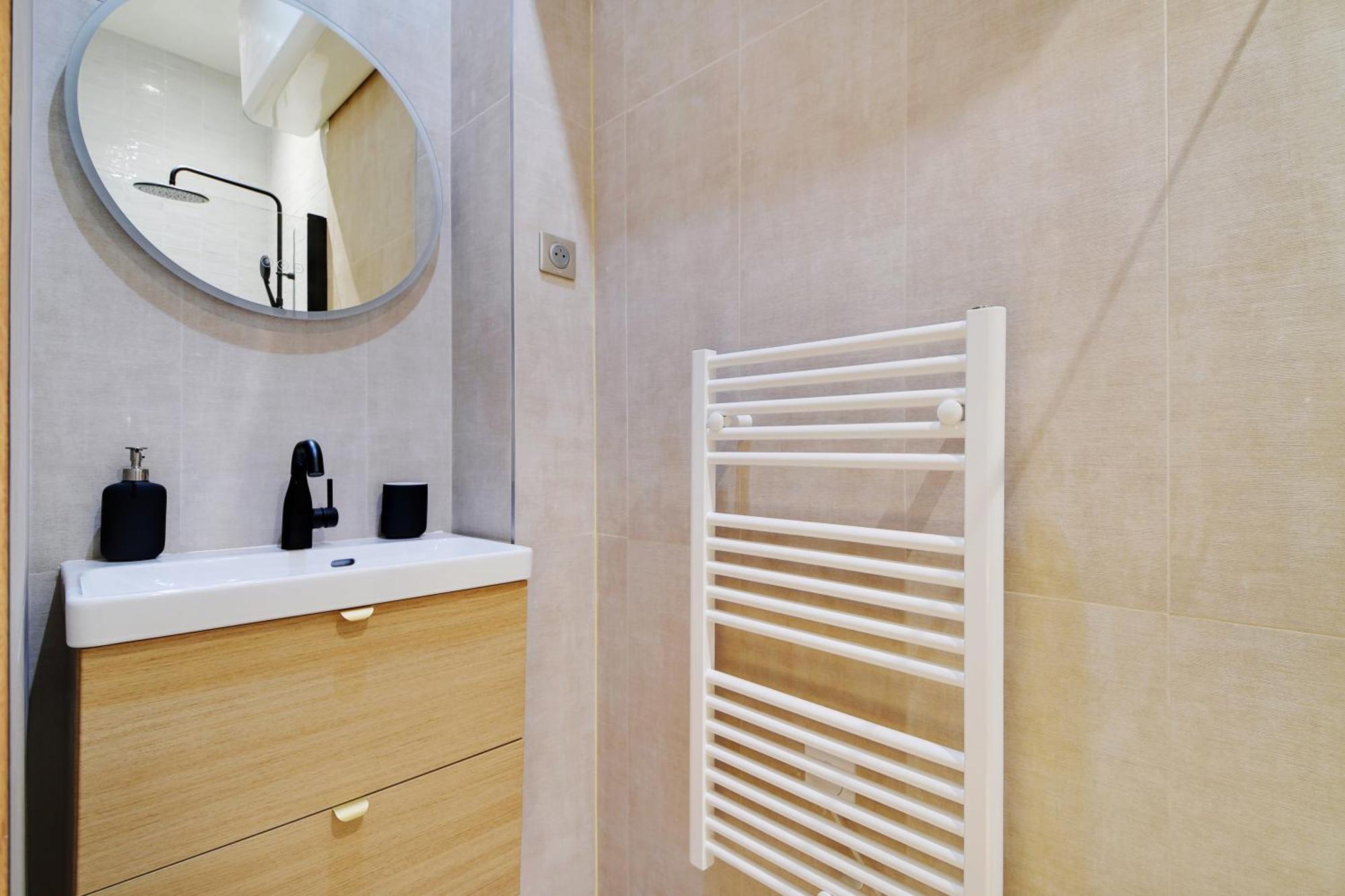 Superbe Appartement- 7P- Sacre Coeur Ramey I パリ エクステリア 写真